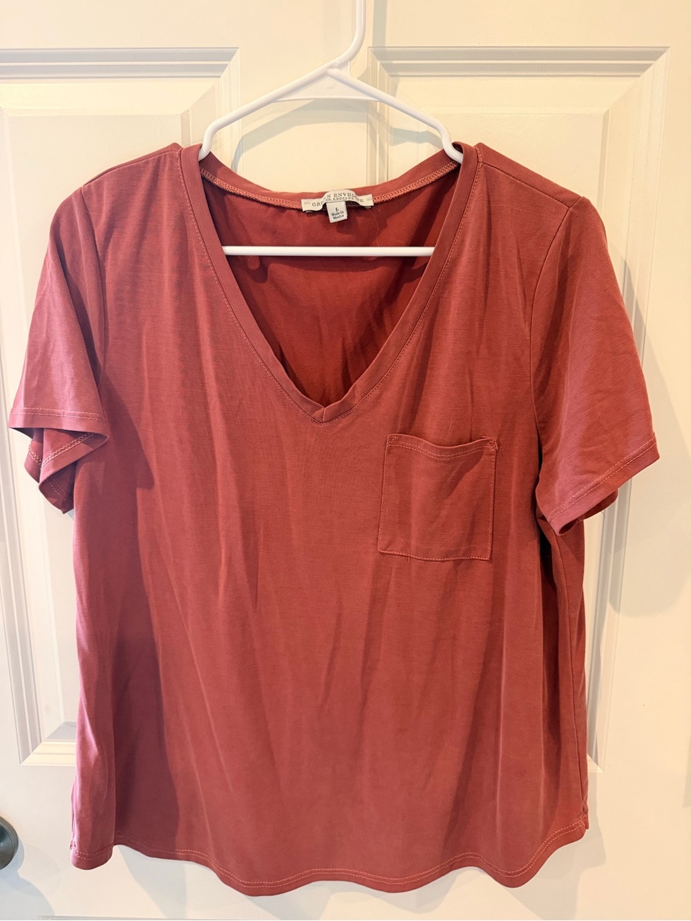 Casual Couture by Green Envelope Pink Tshirt Size Large